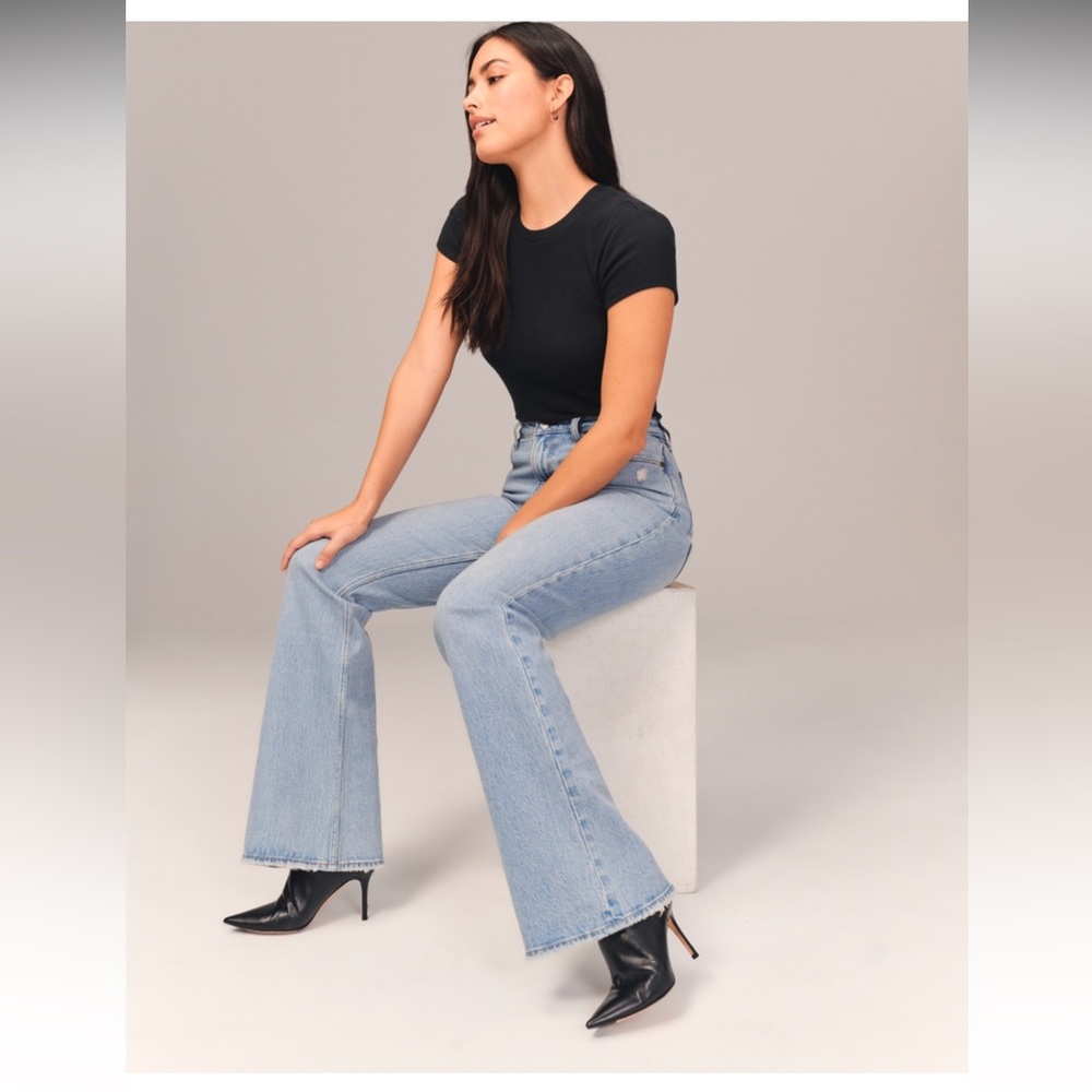Abercrombie Curve Love High Rise Vintage Flare Jean